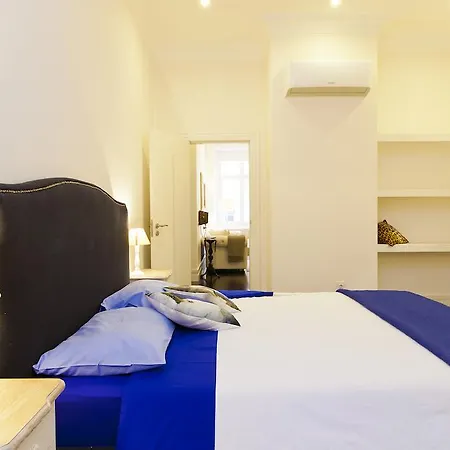 Joivy Baixa Deluxe Apartments